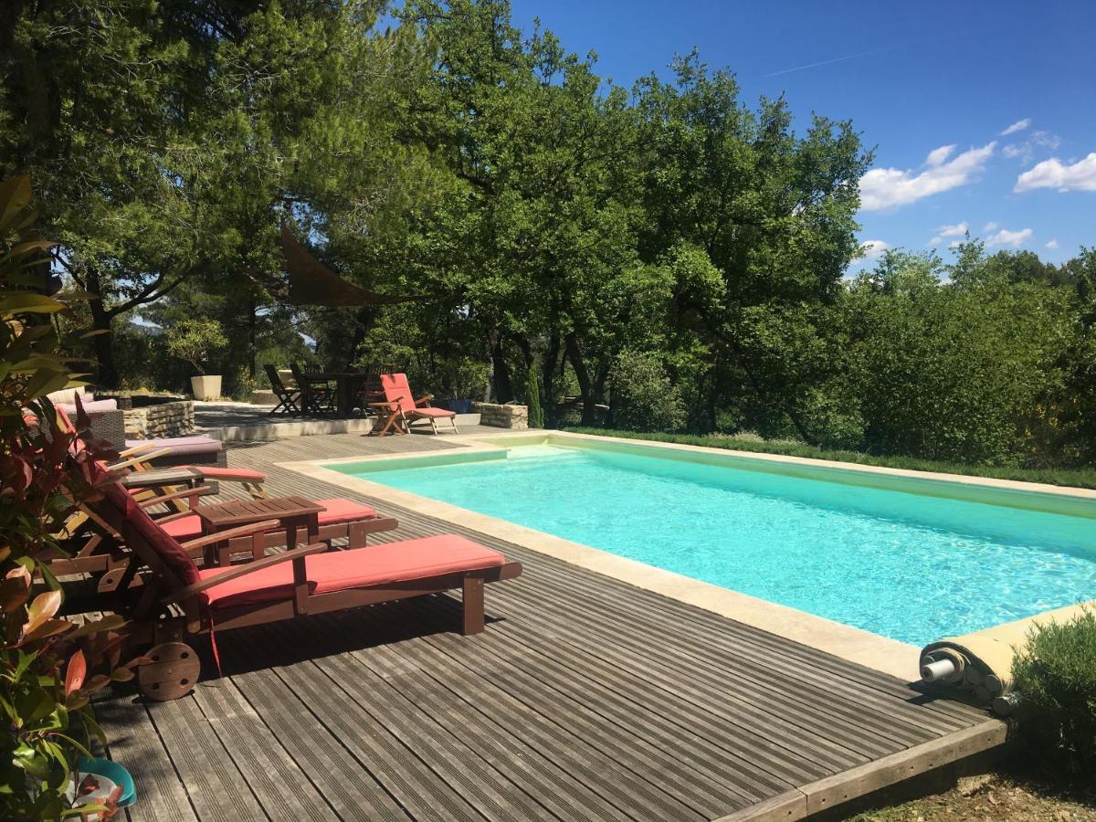 Villa De Carbonelle Pierrevert Eksteriør billede
