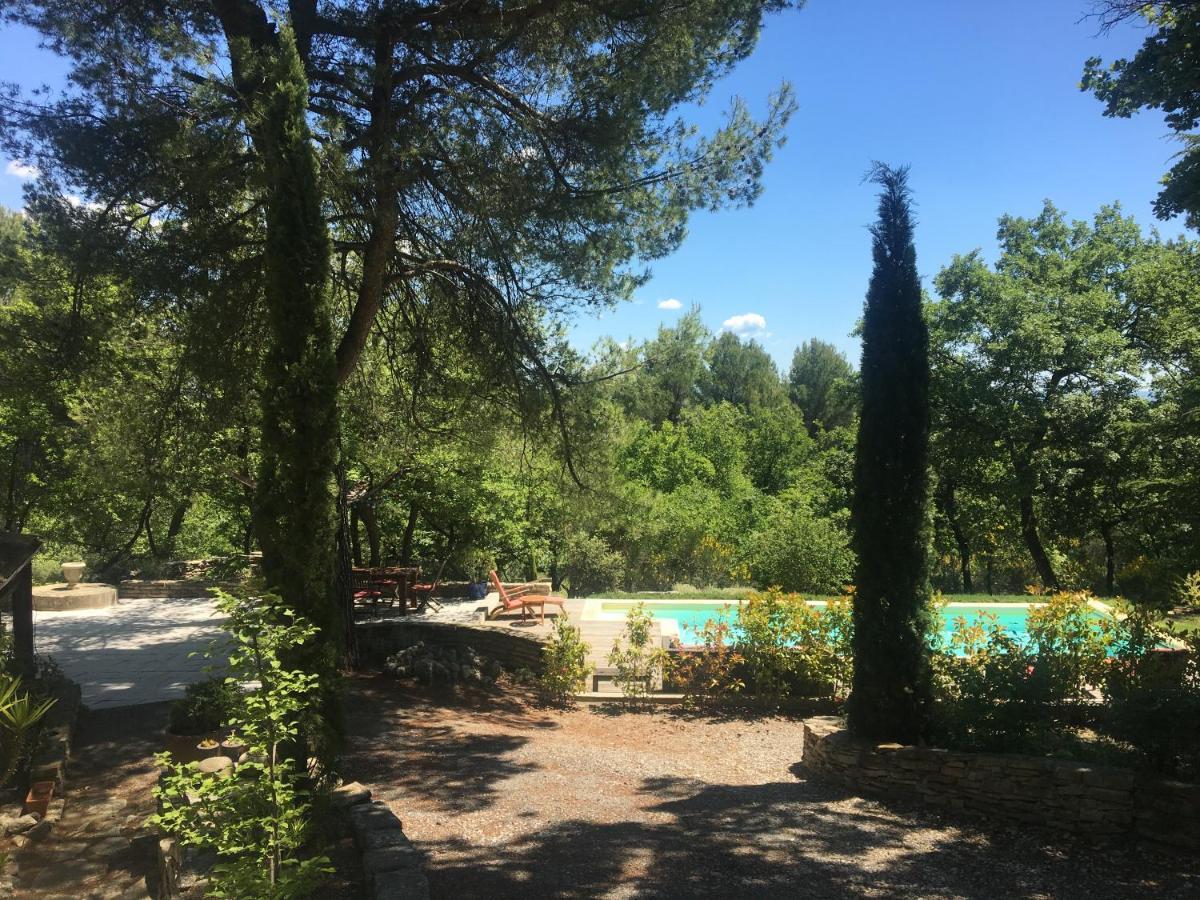 Villa De Carbonelle Pierrevert Eksteriør billede